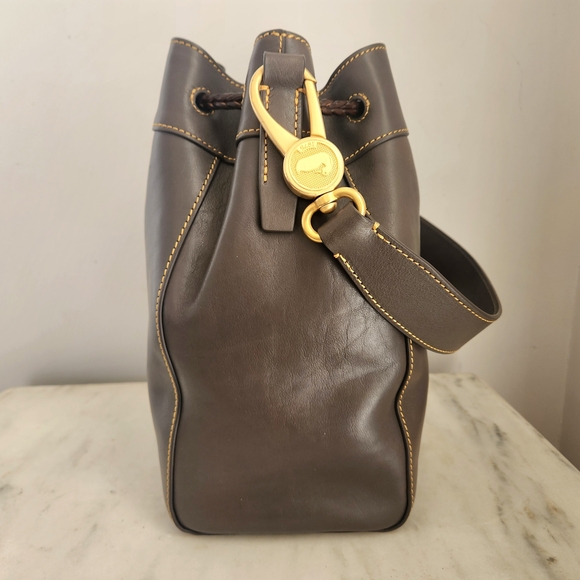 NWT Dooney & Bourke Charcoal Hattie Drawstring Florentine Bucket Bag - Picture 3 of 14